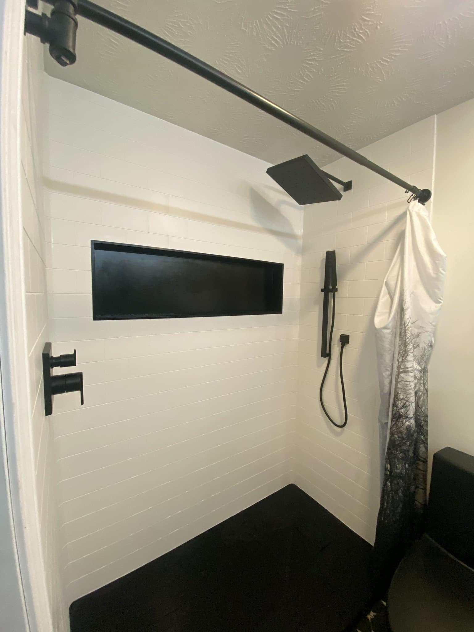 Modern shower installation Boardman OH - Custom bathroom shower
